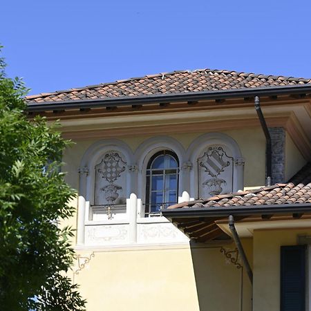Residenza Villa Maria Roncola Exteriör bild