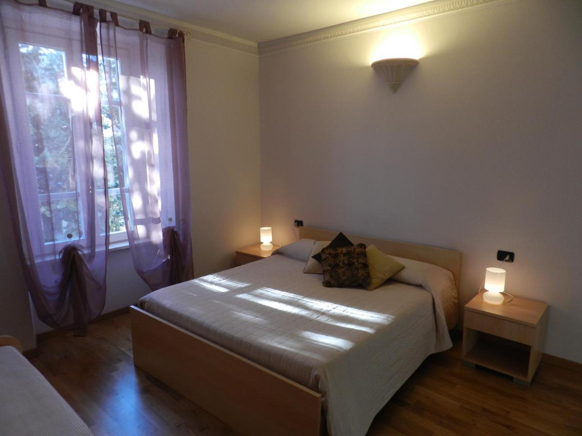 Residenza Villa Maria Roncola Exteriör bild
