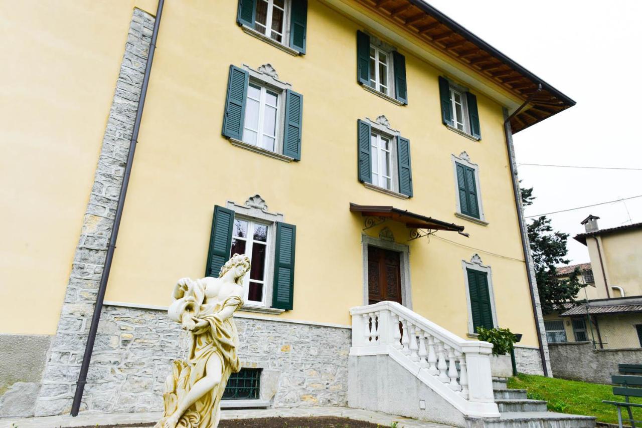 Residenza Villa Maria Roncola Exteriör bild